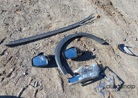 2020 Nissan Kicks Sv Xtronic Cvt z USA, uszkodzony, nr VIN 3N1CP5CV3LL536626